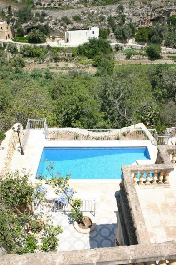 Sylvia' S Millhouse Villa Kerċem Exterior foto